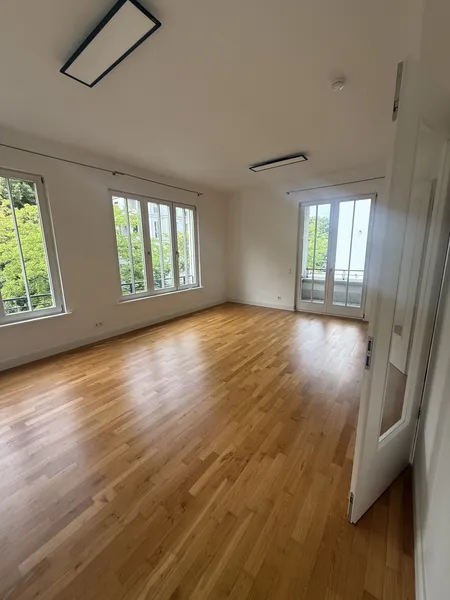 2-Zimmer Wohnung  im Diplomatenpark befristet 2-3 Jahre — photo 1